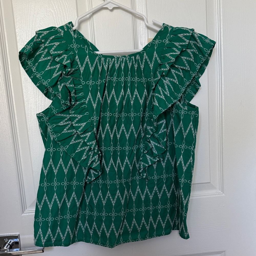 Universal Thread Green Geometric Blouse